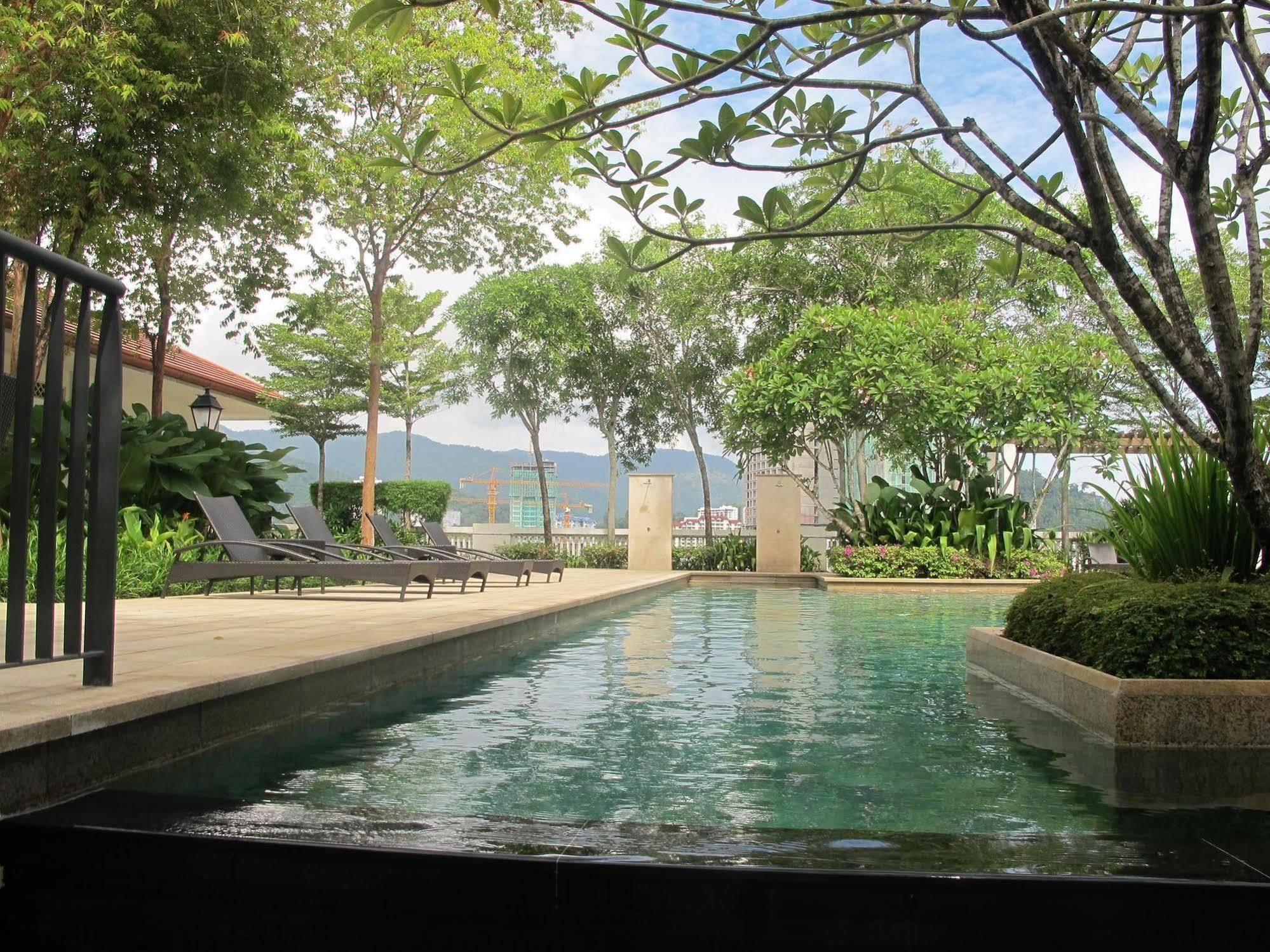 Luxury Suites @ Straits Quay 丹绒武雅 外观 照片